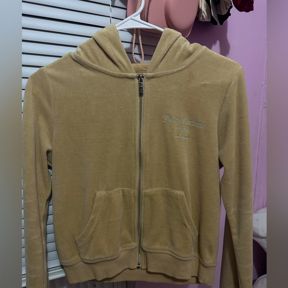 Juicy Couture Forever 21 edition .